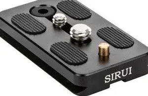 SIRUI Piastra a Sgancio Rapido TY70A in Alluminio